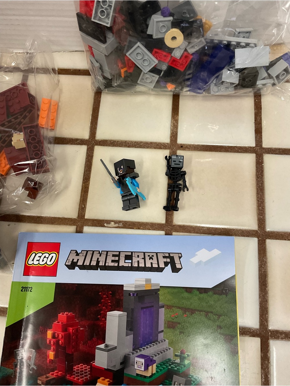 LEGO Minecraft Ruined Portal Playset - Green, Blue, Purple, Red - Picture 6 of 6
